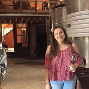 Meet your Posher, Holly